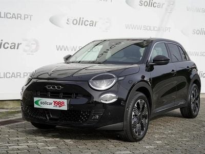 Usado Fiat 600 La Prima 110 HP (80 kW) 2025 Preto SUV