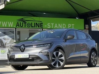 Usado Renault Mégane Evolution 95 kW (130 HP) 2023 Cinza Carrinha