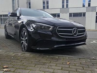 Mercedes E300