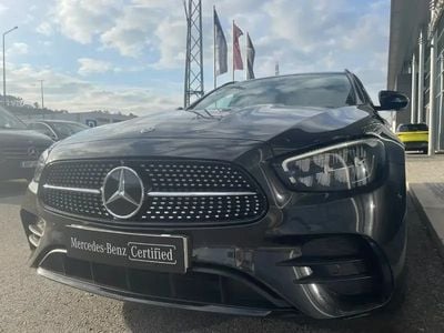 Usado Mercedes E300 Premium 306 HP (225 kW) 2023 Cinza graphite Carrinha