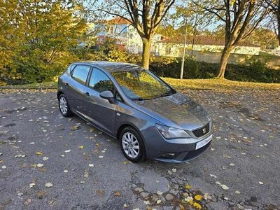 Cinzento Usado 2017 Seat Ibiza | € 10.900 (Preço justo)