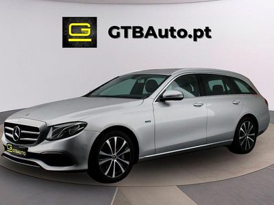 Usado Mercedes E300 Avantgarde 306 HP (225 kW) 2019 Cinza Carrinha