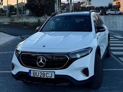 Mercedes EQB250