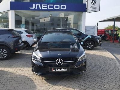 Usado Mercedes CLA180 109 HP (80 kW) 2017 Preto Sedan