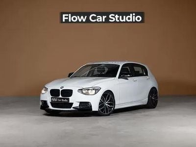 Branco Usado 2014 BMW 116 Sport Line Citadino | € 15.650