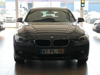 Usado BMW 318 143 HP (105 kW) 2015 Cinza Carrinha