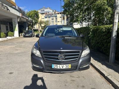Mercedes R350