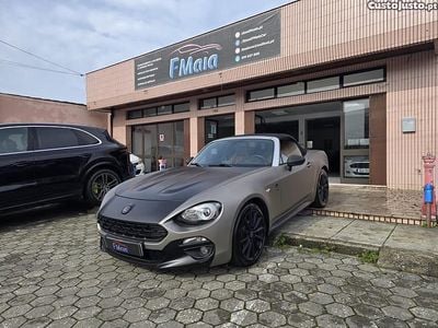 Usado Fiat 124 Spider 140 HP (102 kW) 2017 Cinza Cabrios
