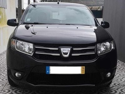 Preto Usado 2016 Dacia Sandero Citadino | € 7.800 (Preço justo)