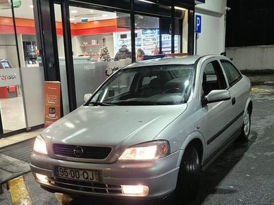 Usado 2000 Opel Astra Sport | € 1.350 (Bom preço)