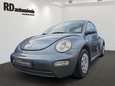 Usado VW Beetle 75 HP (55 kW) 2002 Cinzento Citadino
