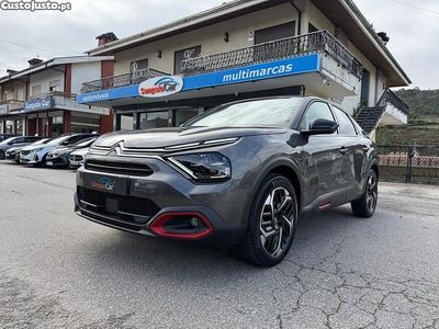 Usado Citroën C4 Feel 131 HP (96 kW) 2023 Cinza SUV