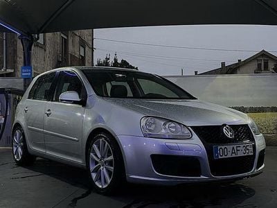VW Golf V