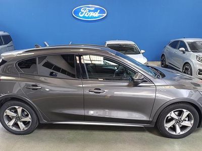 Cinzento Usado 2019 Ford Focus Active Sedan | € 18.900 (Caro)