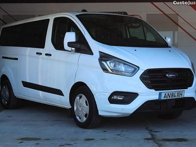 Branco Usado 2022 Ford Transit Custom Trend Monovolume | € 29.400