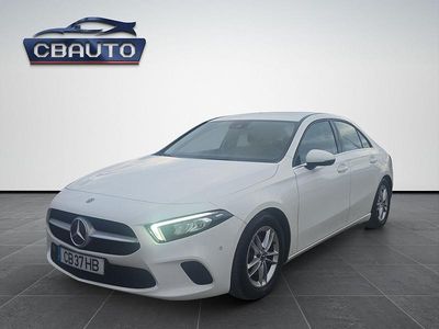 Branco Usado 2020 Mercedes A180 Style Sedan | € 24.490 (Preço justo)