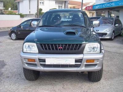 Verde Usado 2000 Mitsubishi L200 Pickup | € 13.950 (Preço justo)