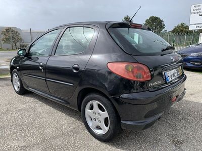 usado Peugeot 206 1.1 Black & Silver