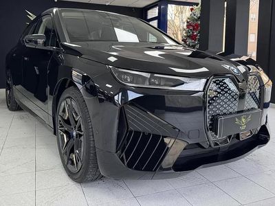 Usado BMW iX 239 kW (326 HP) 2024 Preto SUV