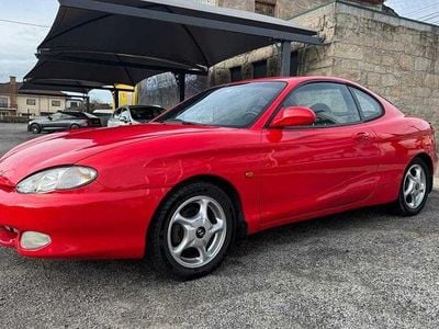Vermelho Usado 1999 Hyundai Coupé Coupé | € 4.900