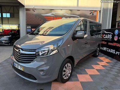 Usado Opel Vivaro S 120 HP (88 kW) 2019 Outra Monovolume
