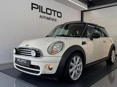 Usado Mini Cooper Coupé 110 HP (80 kW) 2008 Bege Coupé