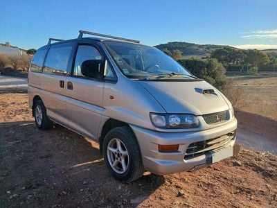 Usado 1998 Mitsubishi Space Gear Monovolume | € 3.500