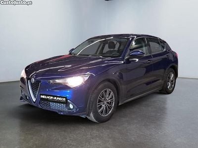 Usado Alfa Romeo Stelvio 150 HP (110 kW) 2018 Azul SUV