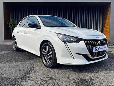 Branco Usado 2020 Peugeot 208 Allure Citadino | € 16.900 (Preço justo)