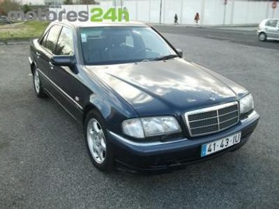 Mercedes C200