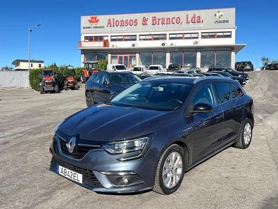 Azul Usado 2020 Renault Mégane GrandTour Business Carrinha | € 15.750 (Preço justo)