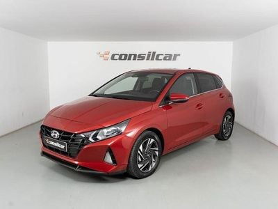 Vermelho Usado 2022 Hyundai i20 Comfort Citadino | € 15.680 (Preço justo)