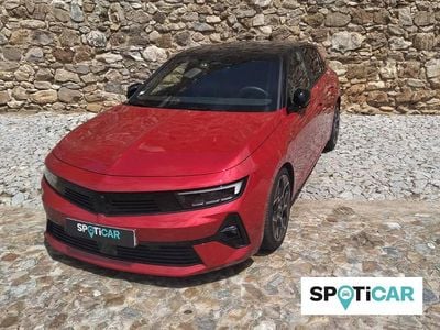 Vermelho Usado 2022 Opel Astra GS Line Citadino | € 39.450