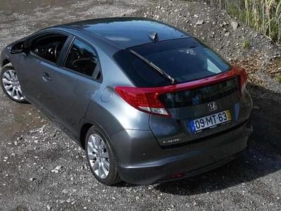 Cinzento Usado 2012 Honda Civic Carrinha | € 11.000