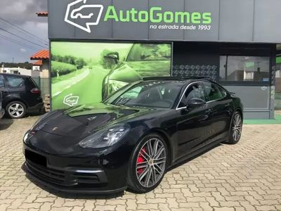 Outra Usado 2017 Porsche Panamera 4S Sedan | € 95.000