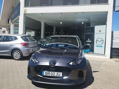 Usado Mazda 2 Center-Line 116 HP (85 kW) 2025 Cinza Citadino