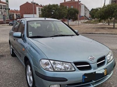 Usado 2003 Nissan Almera Sedan | € 1.700