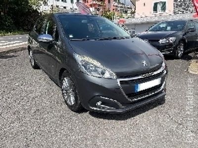 usado Peugeot 208 1.6 hdi 75 cv Style Gasóleo