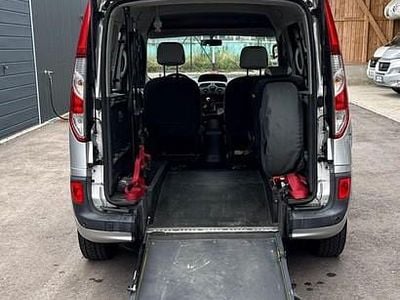 Usado Renault Kangoo 110 HP (80 kW) 2015 Cinza Carrinha