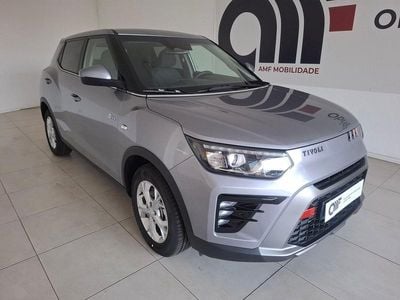 Cinza Usado 2024 Ssangyong (KGM) Tivoli SUV | € 19.900