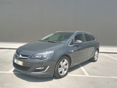 usado Opel Astra Sport tourer Cosmo