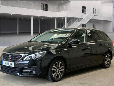 Usado 2021 Peugeot 308 SW Style Carrinha | € 15.500 (Preço justo)