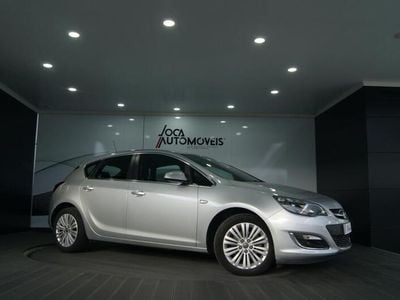 Usado 2014 Opel Astra Cosmo | € 11.950 (Caro)