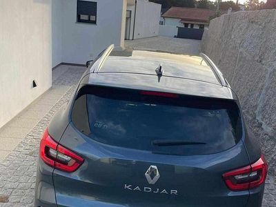 Cinzento Usado 2019 Renault Kadjar SUV | € 9.900