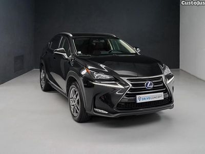 Usado Lexus NX300h Executive Line 197 HP (144 kW) 2017 Preto SUV