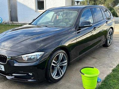 Usado 2014 BMW 320 Sport Line Carrinha | € 18.000 (Preço elevado)