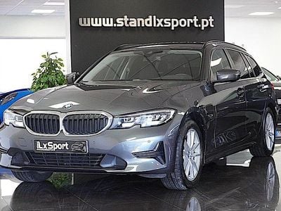 Cinza Usado 2022 BMW 330e Sport Line Carrinha | € 29.990 (Super Preço)