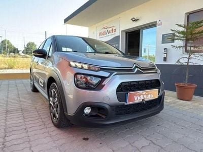 Cinza Usado 2024 Citroën C3 Shine | € 16.590 (Preço justo)