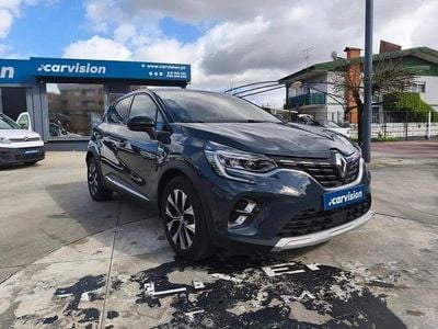 Usado Renault Captur Techno 160 HP (117 kW) 2023 Cinza SUV