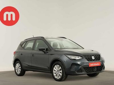 Cinzento Usado 2024 Seat Arona SUV | € 19.499 (Preço elevado)